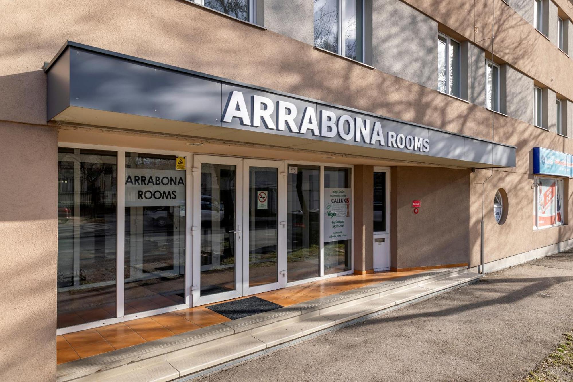 Arrabona Hotelrooms - On-Line Reception, Contactless Check-In Exteriér fotografie