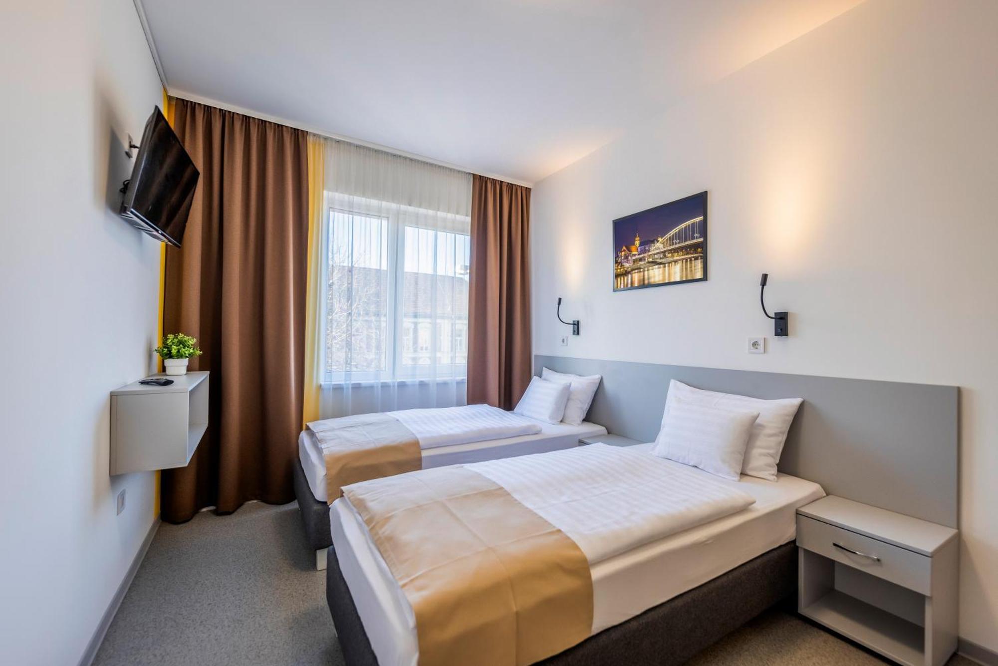 Arrabona Hotelrooms - On-Line Reception, Contactless Check-In Exteriér fotografie